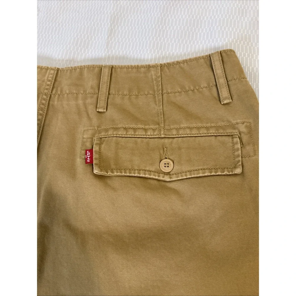Vintage Levi's Cargo Pants Mens Size 36 x28 Tan  Relaxed Fit Straight Leg